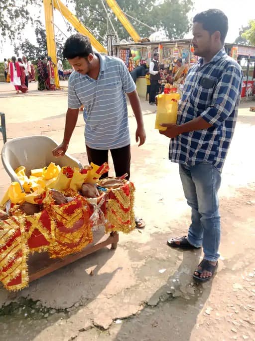 गंगा मैया मंदिर में पॉलीथिन में लाए गए नारियल नहीं होंगे स्वीकार, नियम तोड़ने पर लगेगा जुर्माना