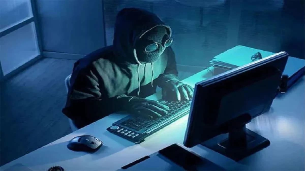 रायपुर में 8.70 लाख रुपये की ठगी: बिल्डर सिंघानिया के नाम से किया धांधली