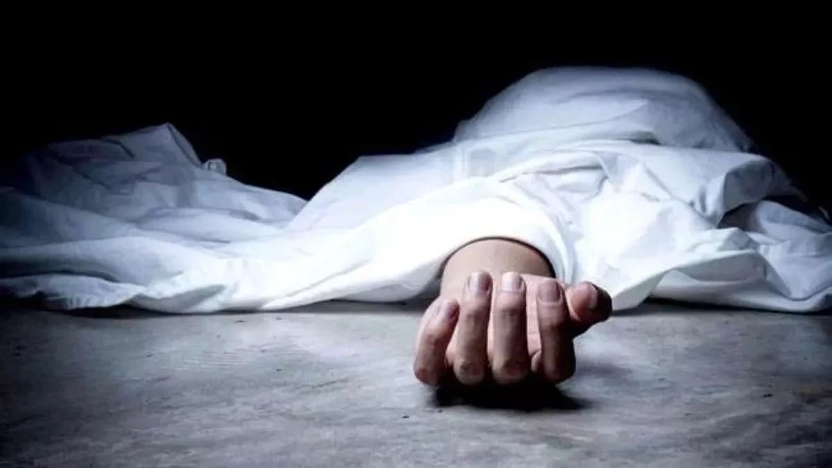 छत्तीसगढ़: बिलासपुर के नेवसा में छात्रा की आत्महत्या, स्कूल में पिटाई व अपमान से आहत होकर फांसी लगाई