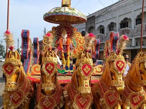 पेंड्रा में अग्रसेन जयंती पर उमड़ा उत्साह — शोभायात्रा से लेकर मैराथन तक कई कार्यक्रम, रक्तदान शिविर भी लगा
