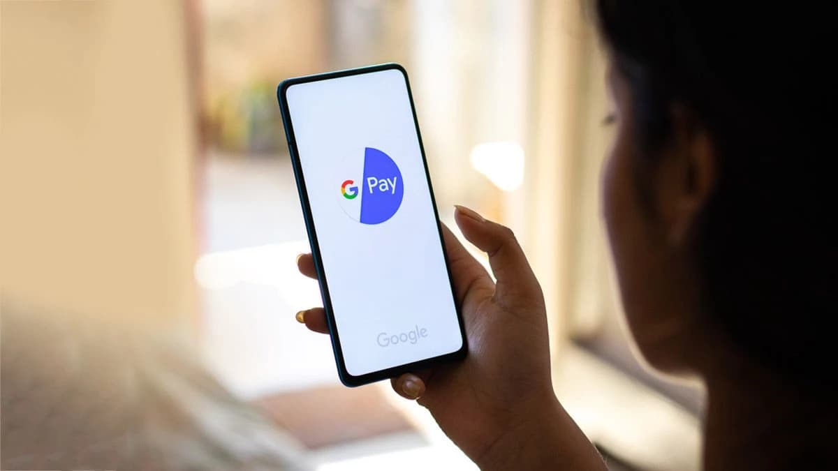 Google Pay के ज़रिये बुजुर्ग से 18 लाख रुपये की ठगी, शिकायत पर नेवी पुलिस ने FIR दर्ज की
