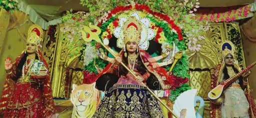 ब्रह्माकुमारी ईश्वरीय विश्वविद्यालय ने सजाई चैतन्य देवियों की सुंदर झाँकी