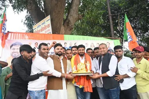 अंबिकापुर में भारतीय जनता युवा मोर्चा के नवनियुक्त प्रदेश अध्यक्ष राहुल योगराज टिकरिहा का स्वागत एक भव्य रैली के माध्यम से किया गया।