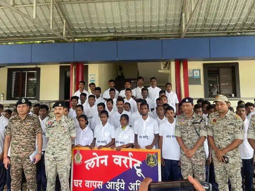 छत्तीसगढ़ के दंतेवाड़ा जिले में एक साथ 71 नक्सलियों के आत्मसमर्पण ने सुरक्षा बलों और राज्य सरकार की नक्सल विरोधी रणनीतियों को एक बड़ी सफलता दिलाई है।
