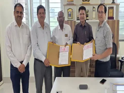 दिलीप सिंह जूदेव शासकीय सुपर स्पेशियलिटी हॉस्पिटल में आधुनिक लैब और ब्लड बैंक की स्थापना की दिशा में महत्वपूर्ण कदम उठाया गया है।