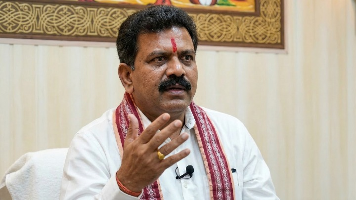 छत्तीसगढ़ विधानसभा में इतिहास रचा: 'धर्म स्वातंत्र्य विधेयक-2026' ध्वनिमत से पारित; सामूहिक मतांतरण पर अब उम्रकैद