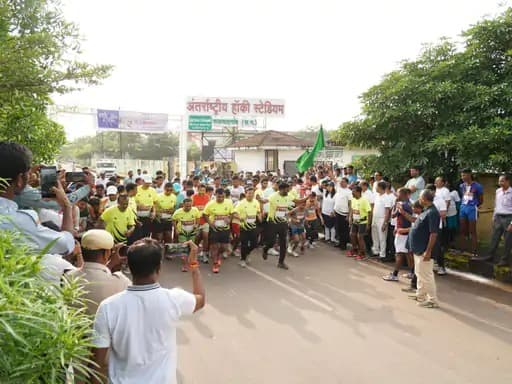 नशामुक्त भारत अभियान के तहत राजनांदगांव में सेवा मैराथन का आयोजन