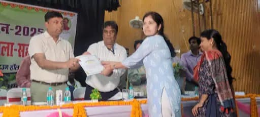 बिहारशरीफ में किसानों को तकनीकी जानकारी से आत्मनिर्भर बनाने की पहल