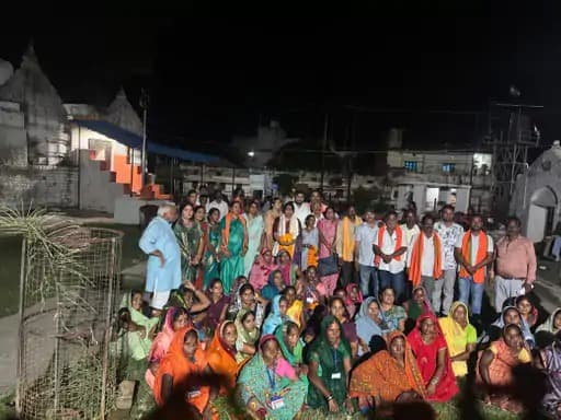 महिला मोर्चा की प्रदेशाध्यक्ष विभा अवस्थी ने किया लक्ष्मणेश्वर मंदिर का दौरा