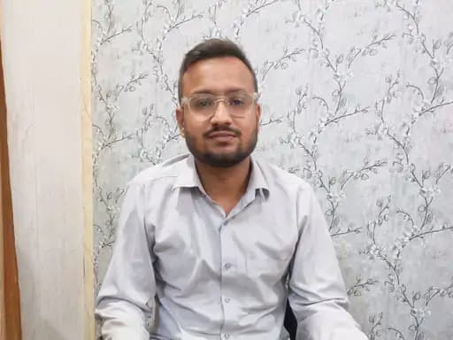 बरेली में टैक्स इंस्पेक्टर को ₹50,000 रिश्वत लेते गिरफ्तार किया गया