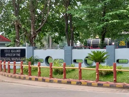 बिलासपुर जोन में एलएचबी कोच की जांच अब आसान: दुर्ग डिपो ने तैयार किया एफआईबीए डिवाइस