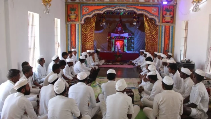 सलाखों के पीछे 'शक्ति' की साधना: छत्तीसगढ़ की जेलों में 2,397 बंदी रख रहे नवरात्र उपवास; अंबिकापुर से बस्तर तक गूँज रहे भजन