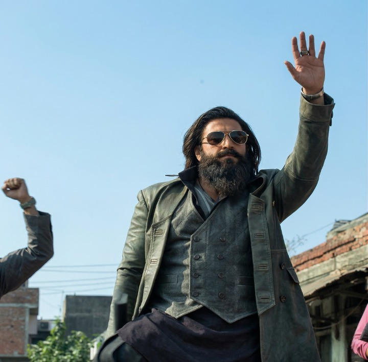 धुरंधर 2 एडवांस बुकिंग: रणवीर सिंह का 'गदर'; पहले दिन के लिए बिके 6.70 लाख टिकट, प्री-सेल में ही कमाए ₹135 करोड़