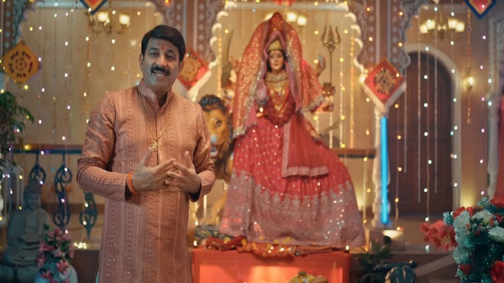 मनोज तिवारी का नया देवी गीत 'ममता की छांव' रिलीज: मां दुर्गा के नौ रूपों में देखा जन्मदात्री का अक्स; भावुक कर देने वाले हैं बोल