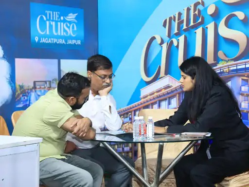 जयपुर में भास्कर प्रॉपर्टी एक्सपो: लकी ड्रॉ में जीते सोने का हार