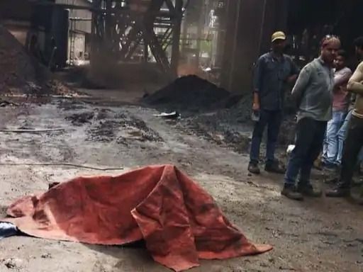 छत्तीसगढ़ के रायगढ़ जिले में एक दुखद औद्योगिक हादसा हुआ है